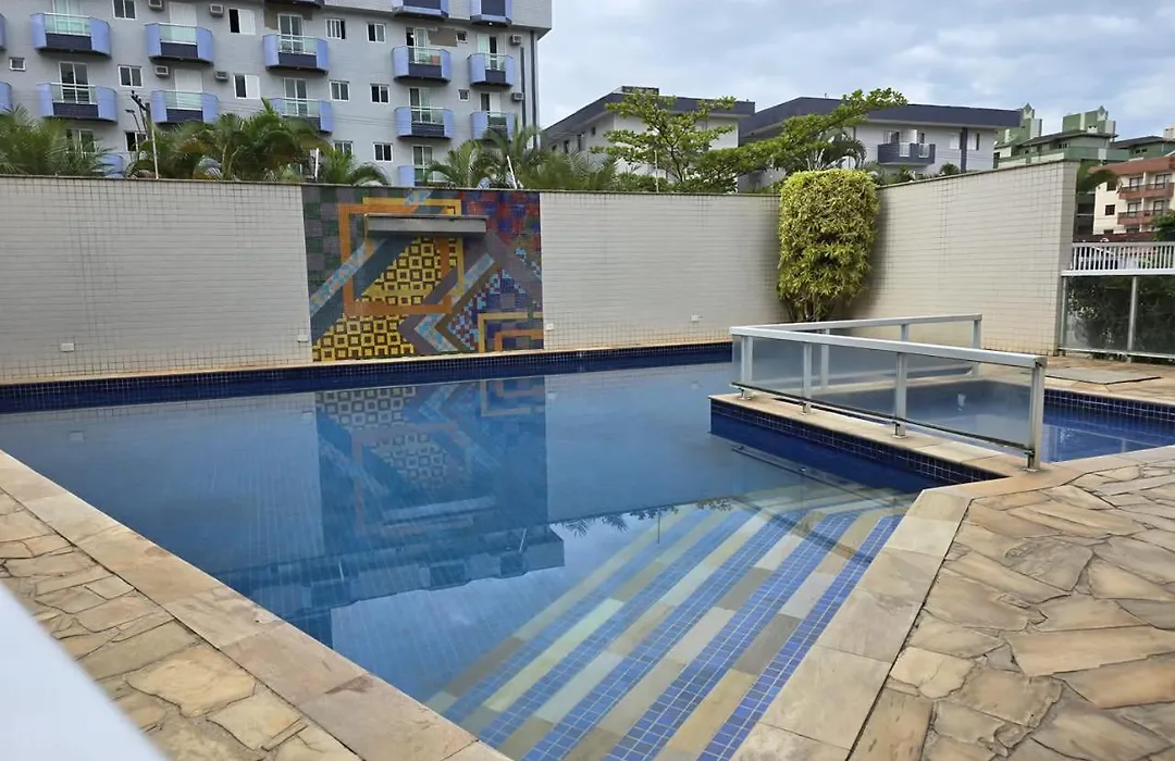 Apartamento com lazer completo-1