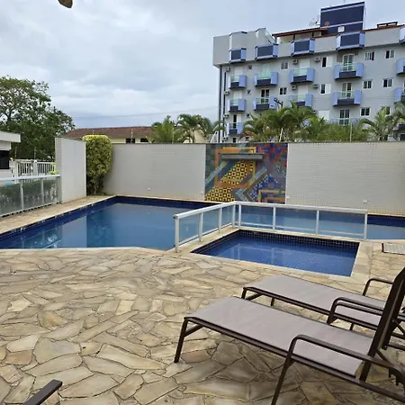 Apartamento com lazer completo-3
